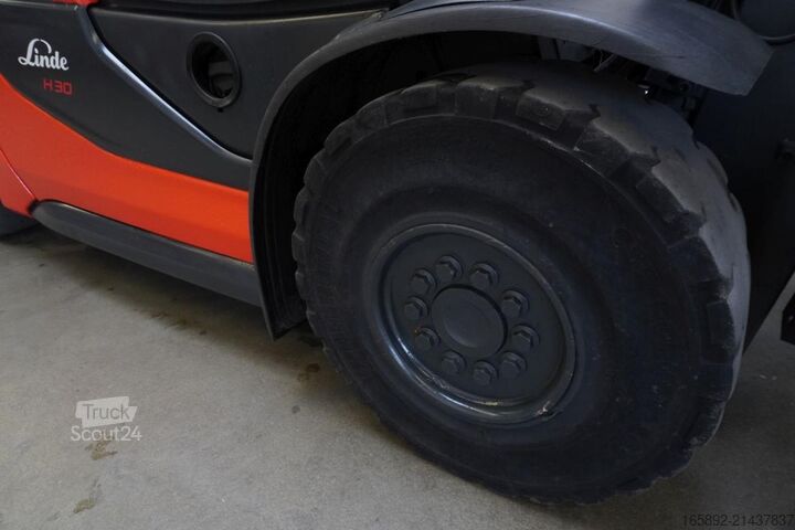 Gaffeltruck Linde H 30 D 1202