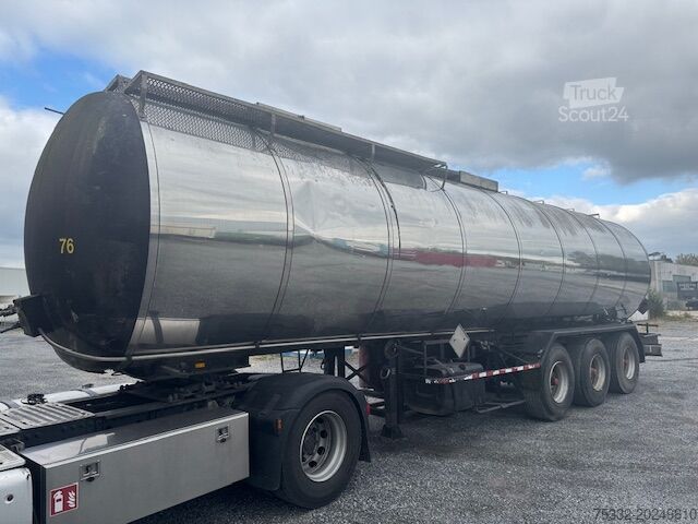 Rimorchio cisterna Vocol 3 Achs 32.000 Ltr Bitumen V2 A isoliert