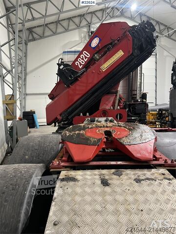 Lyftverktyg HMF 28 t/m crane with winch and 6 hydraulic extensions