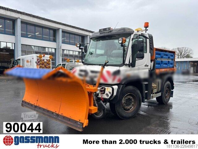 Camión para usos especiales Unimog U 400 4x4, Kipper, Kommunalhydraulik, VarioPilot,