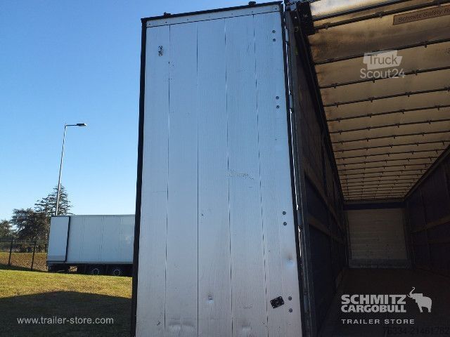 Открытый полуприцеп с тентом Schmitz Cargobull Semitrailer Curtainsider Standard