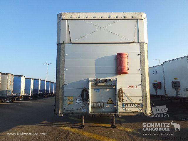Открытый полуприцеп с тентом Schmitz Cargobull Semitrailer Curtainsider Mega