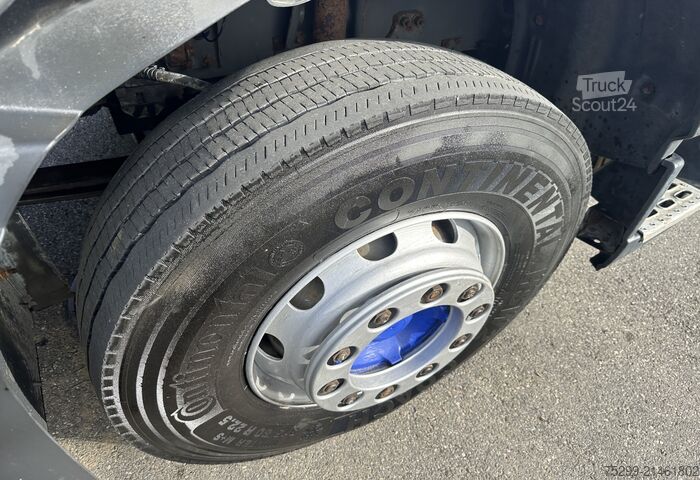 Camion benne Volvo FM12-460 8x4 Kipper