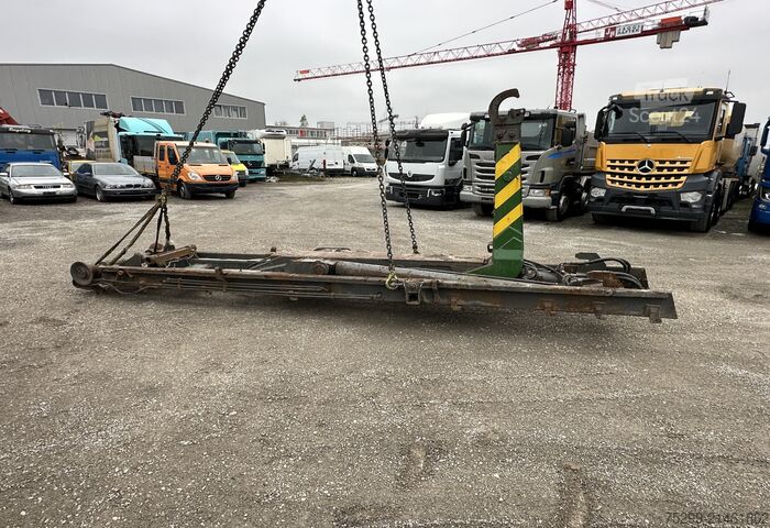 Camion benne Volvo FM12-460 8x4 Kipper