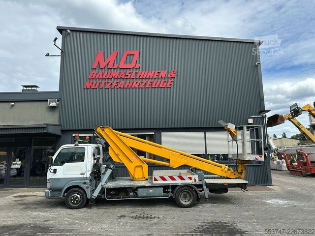 Vrachtwagenhoogwerker Nissan Cabstar