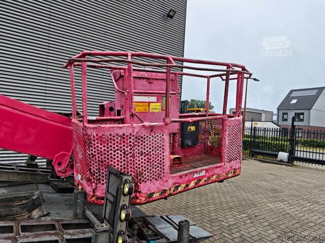 Telescopisch platform Aichi SR 182