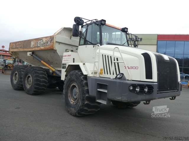 Dumper Terex TA 300 // 6 - Zyl. Cummins Breitreifen und Muldenheizung