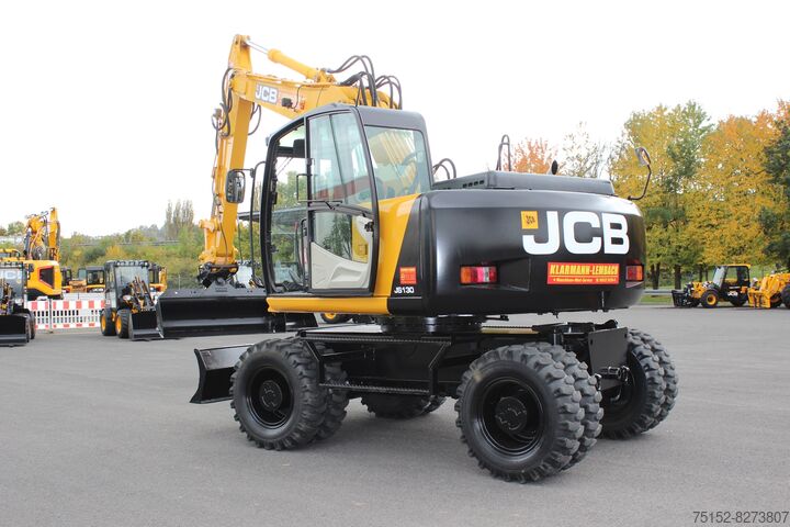 Mobilbagger JCB JS 130 W
