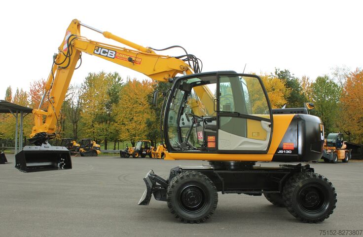Mobilbagger JCB JS 130 W