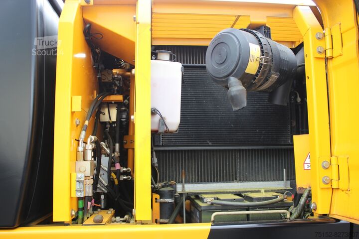 Mobilbagger JCB JS 130 W