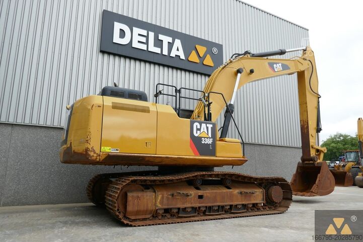 Raupenbagger Caterpillar 336FL