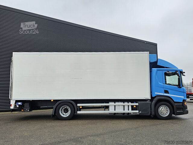 Resväska Scania P250 4x2 / FRIGO / KUHL / LBW