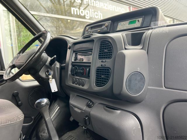 Koelwagen met geïsoleerde laadbak FORD Transit ThermoKing Kühlkoffer-20C. *Hebebühne*