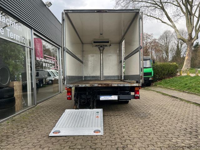 Koelwagen met geïsoleerde laadbak FORD Transit ThermoKing Kühlkoffer-20C. *Hebebühne*