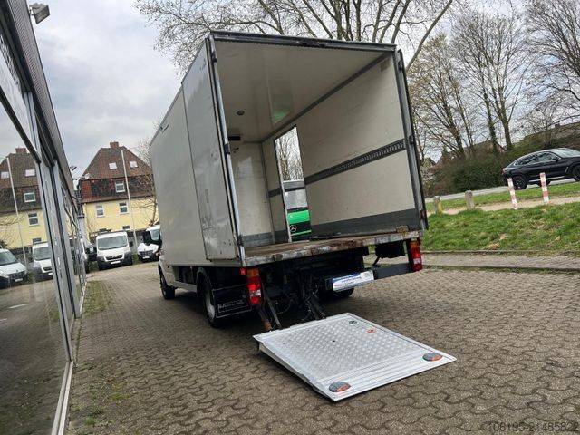 Koelwagen met geïsoleerde laadbak FORD Transit ThermoKing Kühlkoffer-20C. *Hebebühne*