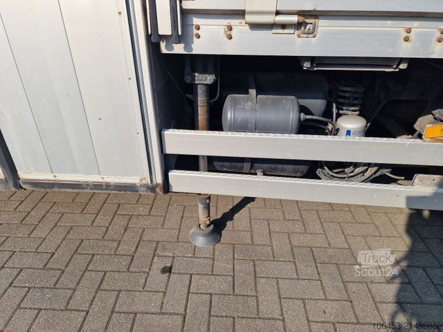 Γερανός τοποθετημένος σε φορτηγό MERCEDES-BENZ Atego  1326 Pritsche/Kran/Funk/Winde/Fernvekehr