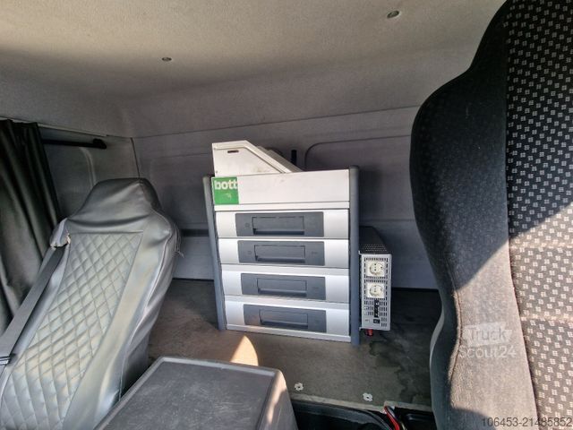 Γερανός τοποθετημένος σε φορτηγό MERCEDES-BENZ Atego  1326 Pritsche/Kran/Funk/Winde/Fernvekehr