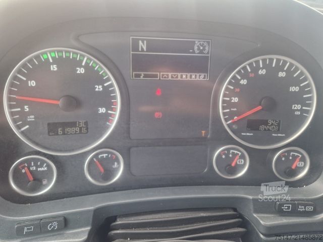 Refrigerator body van MAN TGL 8.220 BL Tiefkühl Rohrbahnen MEAT Chereau