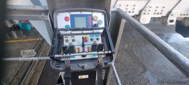 Hefplatform Teupen LEO 36 T