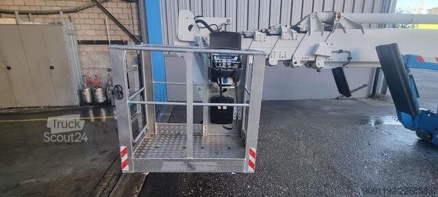 Hefplatform Teupen LEO 36 T