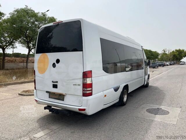 Trasporto persone Mercedes-Benz Sprinter
