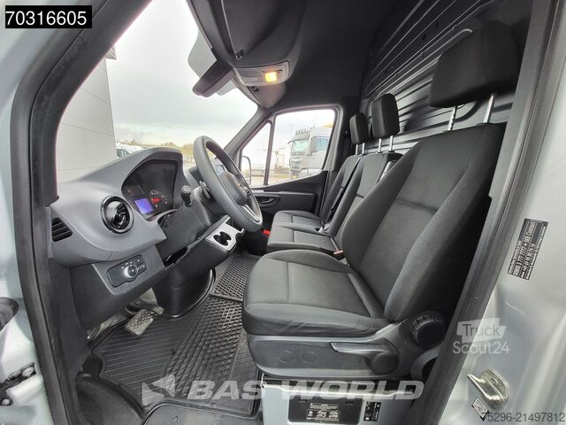 Pomočnik za mrtvi kot Mercedes Sprinter 215 CDI COMING SOON! Automaat 150pk L2...