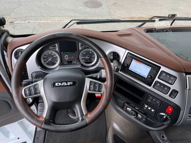 Objętość SCM DAF XF 530 SSC 6x2/4*MEGA*Intarder*Voll*E6D