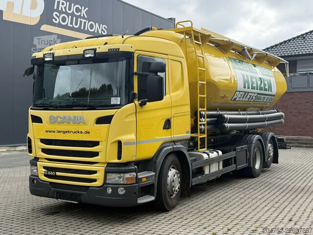 Cisternos Scania G440 Scania G 440 6x2 Silo-Lkw – Spitzer 31.000...
