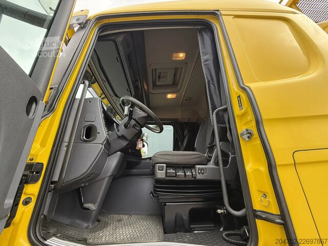 Cisternos Scania G440 Scania G 440 6x2 Silo-Lkw – Spitzer 31.000...