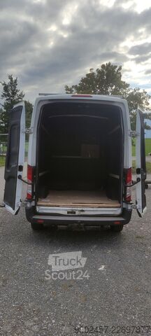 Furgon blaszak Ford Transit 350