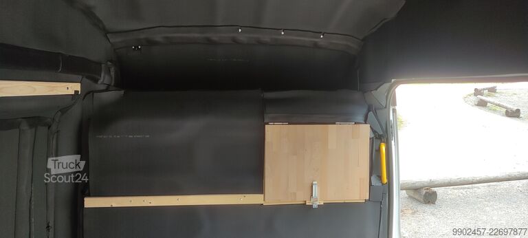 Furgon blaszak Ford Transit 350