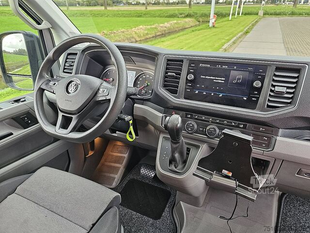 Комби с висок покрив VOLKSWAGEN CRAFTER 35 2.0 L3H3 LED Navi!