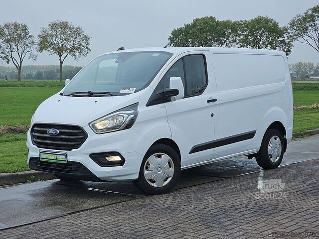 Универсал с высокой крышей FORD TRANSIT CUSTOM 2.0 L1H1 Navi Euro6