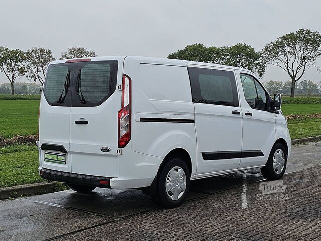 Универсал с высокой крышей FORD TRANSIT CUSTOM 2.0 L1H1 Navi Euro6