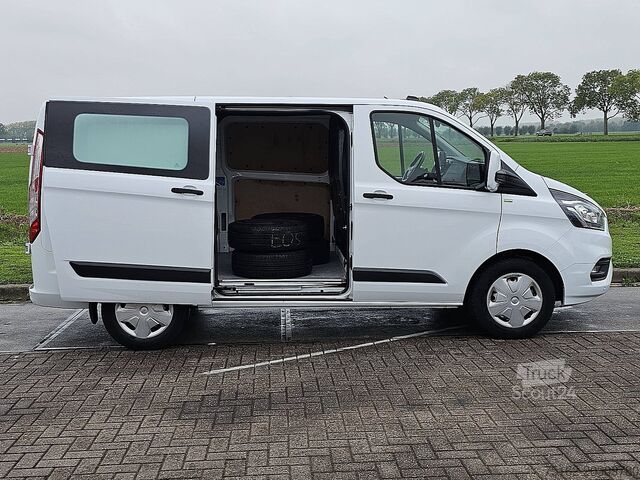 Универсал с высокой крышей FORD TRANSIT CUSTOM 2.0 L1H1 Navi Euro6