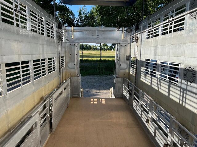 Перевозка крупного рогатого скота Finkl Livestock 1/2/3 stock type 2