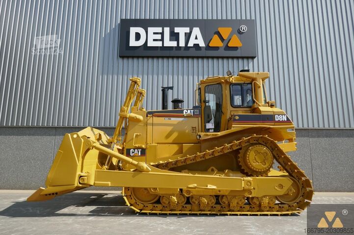 Dozers Caterpillar D8N
