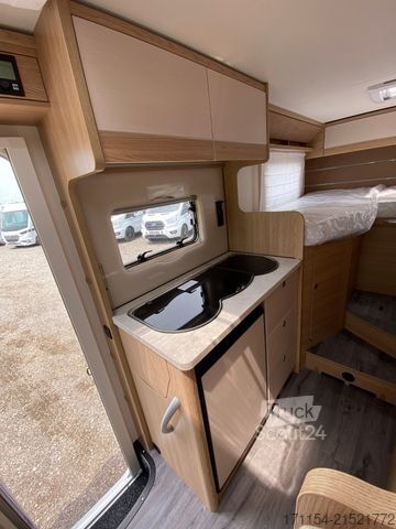 Polointegrovaný karavan LMC Cruiser V 646 G, SAT, Navi, Automatik