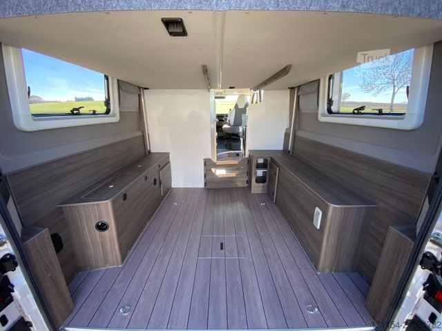 Avtodom VANTOURER Van 600 L , Aufstelldach,Längsbetten,Automatik