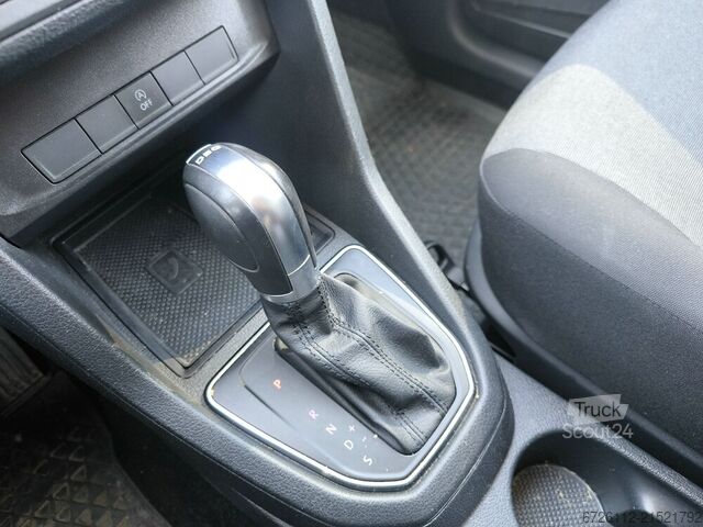 Volkswagen Caddy Maxi 2.0 TDI DSG, navigation system, reversing camera Volkswagen Caddy