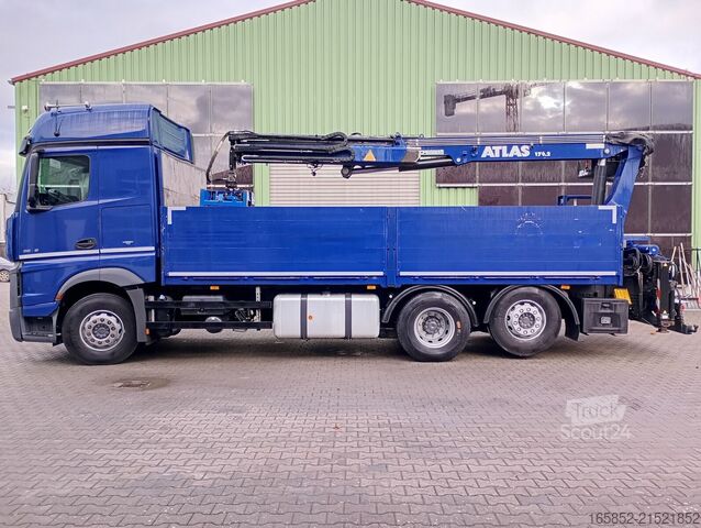 Plattformanhänger Mercedes-Benz 2545