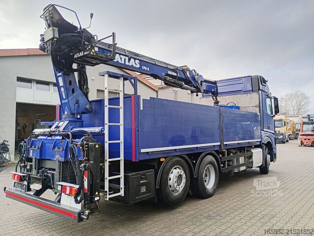 Plattformanhänger Mercedes-Benz 2545