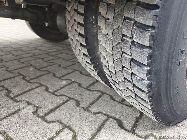 Plane Mercedes-Benz Atego 818 Edscha Gardine Euro 4 4x2 (33)