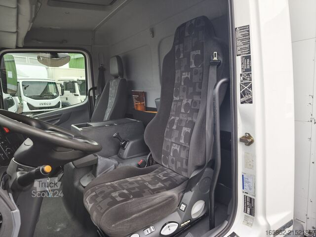 Plane Mercedes-Benz Atego 818 Edscha Gardine Euro 4 4x2 (33)