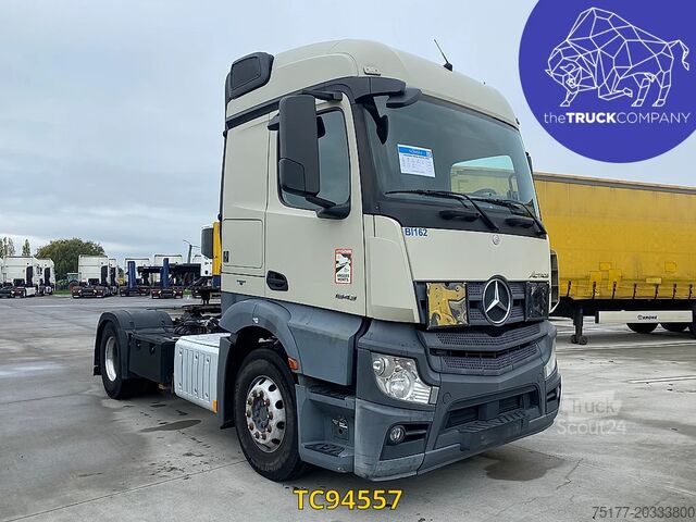 Padrão-SZM Mercedes-Benz Actros 1843