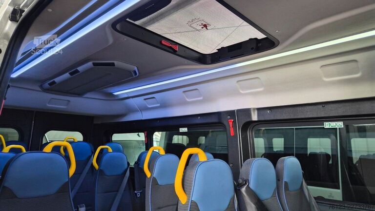 Минибус Opel Movano Lord light Lagerfahrzeug Stock 18 SS