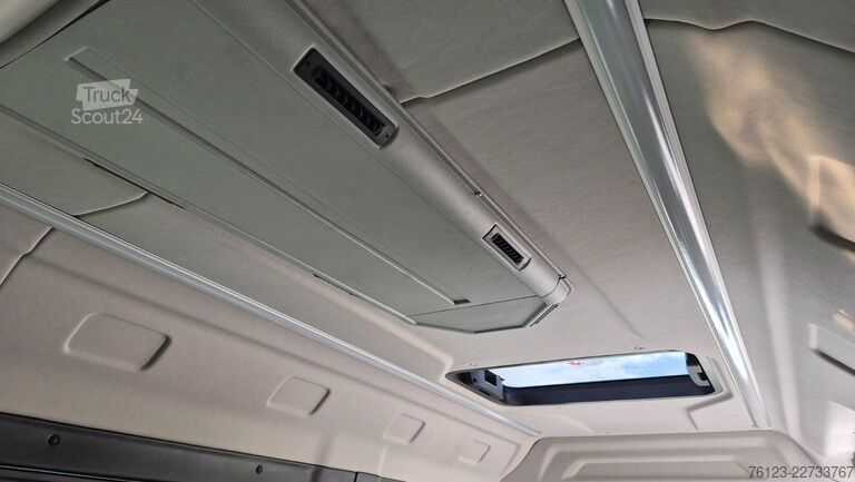 Минибус Opel Movano Lord light Lagerfahrzeug Stock 18 SS