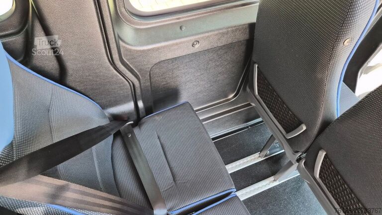 Минибус Opel Movano Lord light Lagerfahrzeug Stock 18 SS