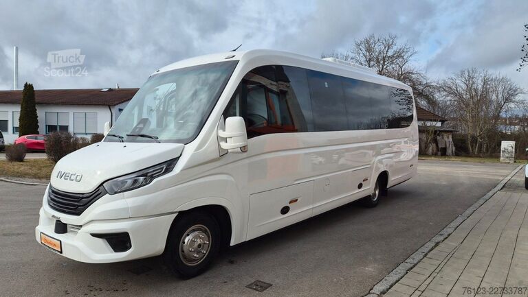 Minibus IVECO 2x Daily 70 Lagerfahrzeug Ferqui Sunrise 2,5 m B