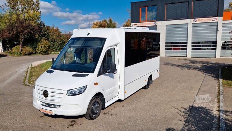 Городской автобус MERCEDES-BENZ Frontniederflur Sprinter 517 / 4 er Bestuhlung